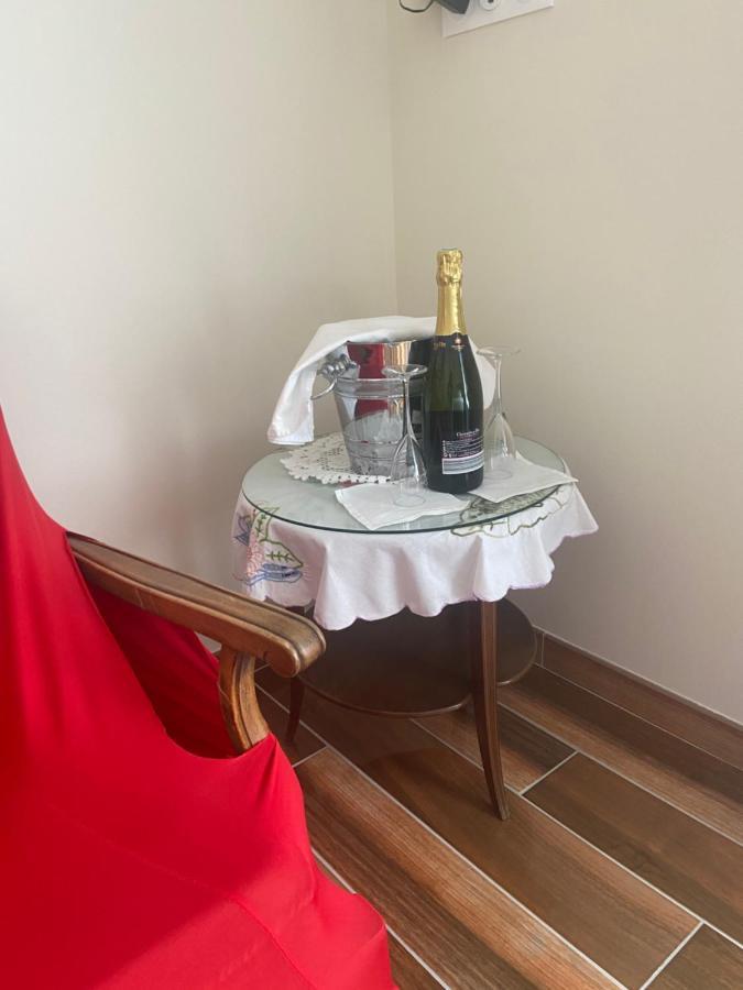 Bed and Breakfast Esprit Etape Saint-Barthélemy-de-Vals Esterno foto