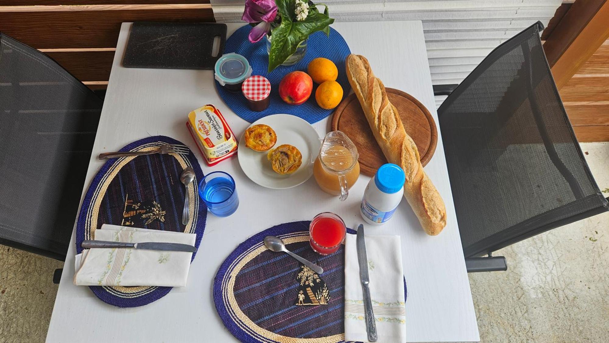 Bed and Breakfast Esprit Etape Saint-Barthélemy-de-Vals Esterno foto